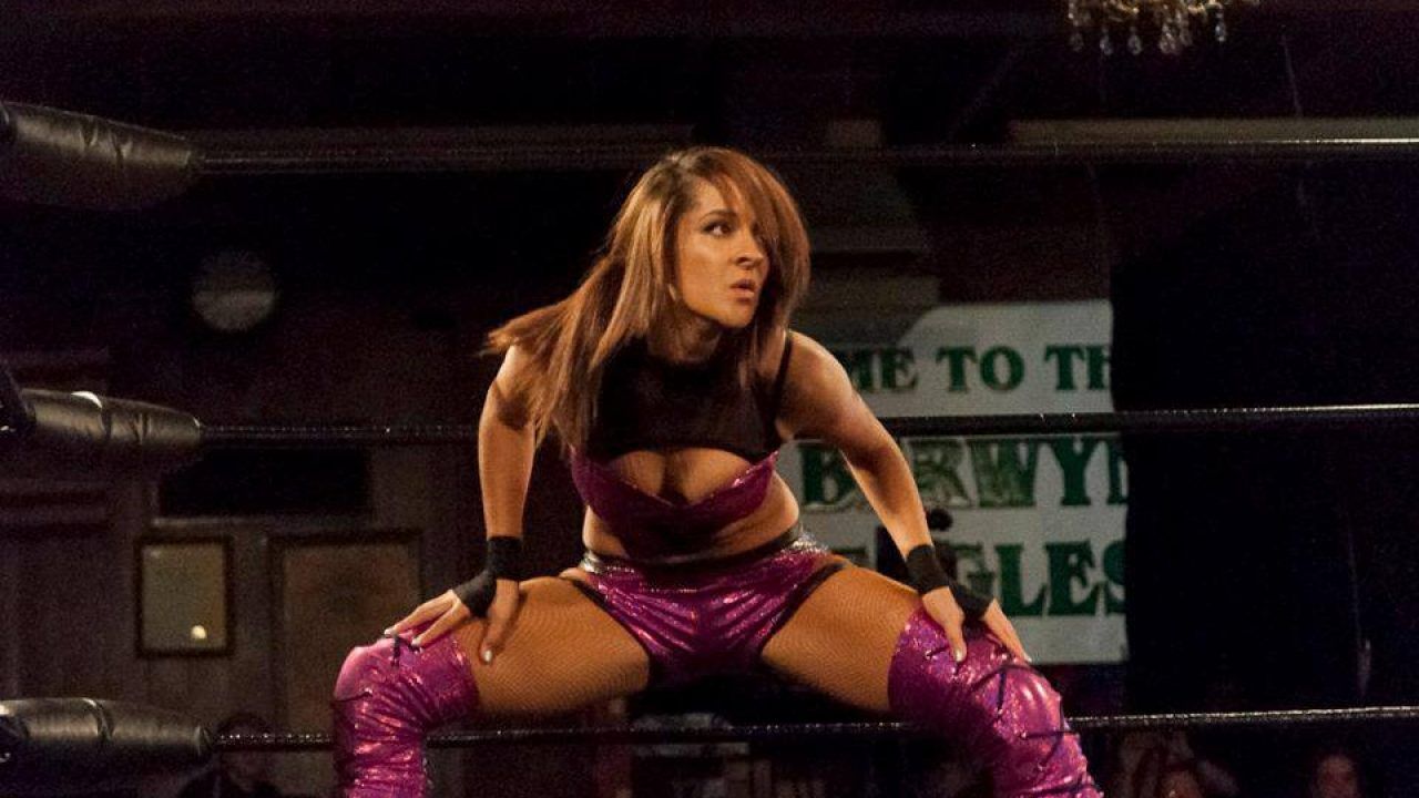 Rare Dakota Kai Pictures