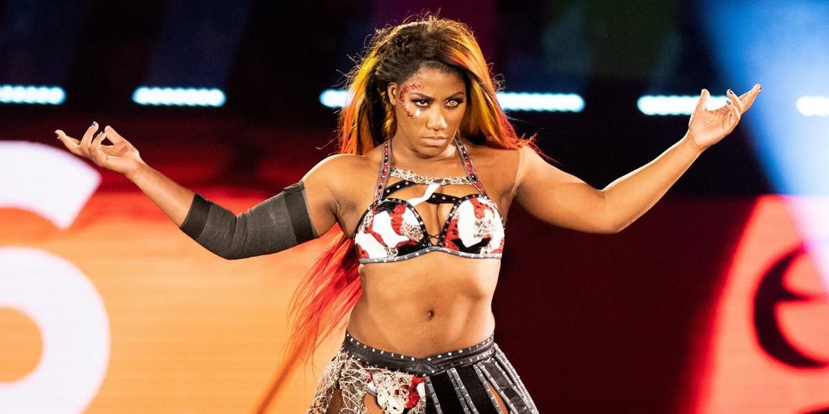 Ember Moon Cropped