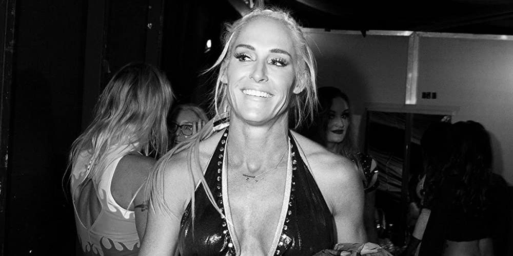 Michelle McCool smiling 