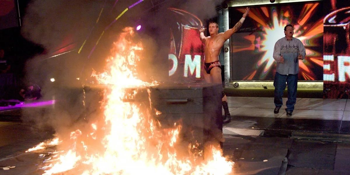 Randy Orton The Undertaker Fire