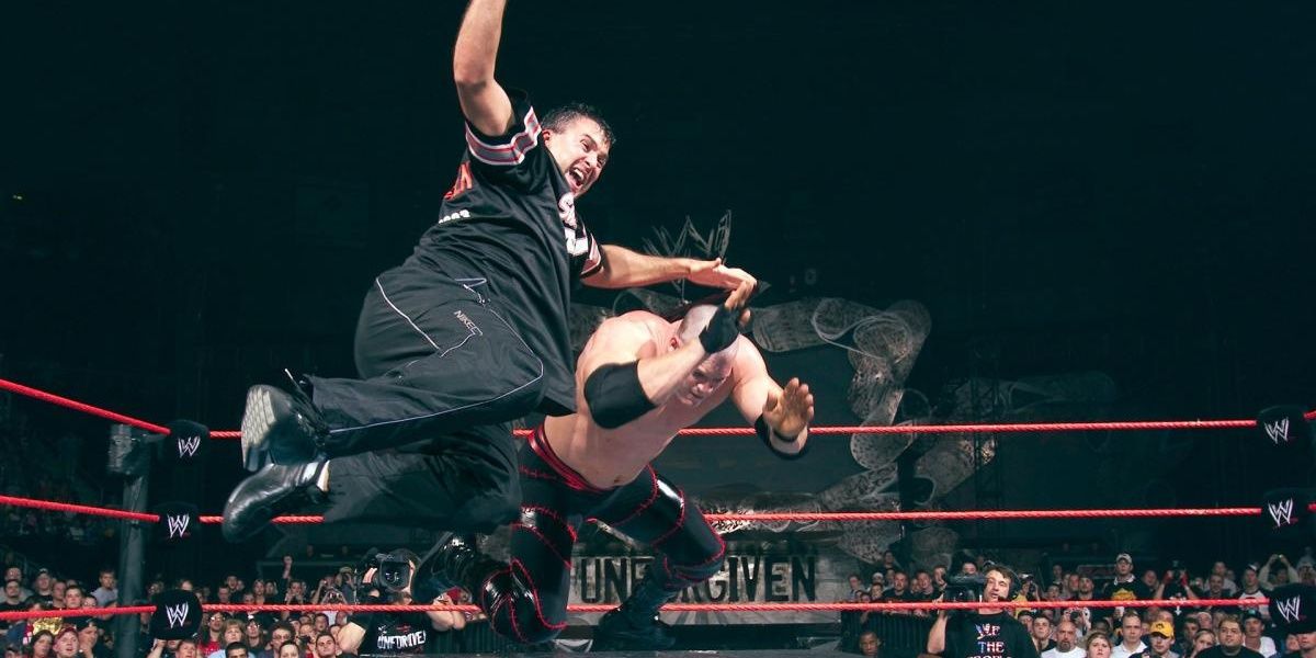 Shane McMahon v Kane Unforgiven 2003 Cropped