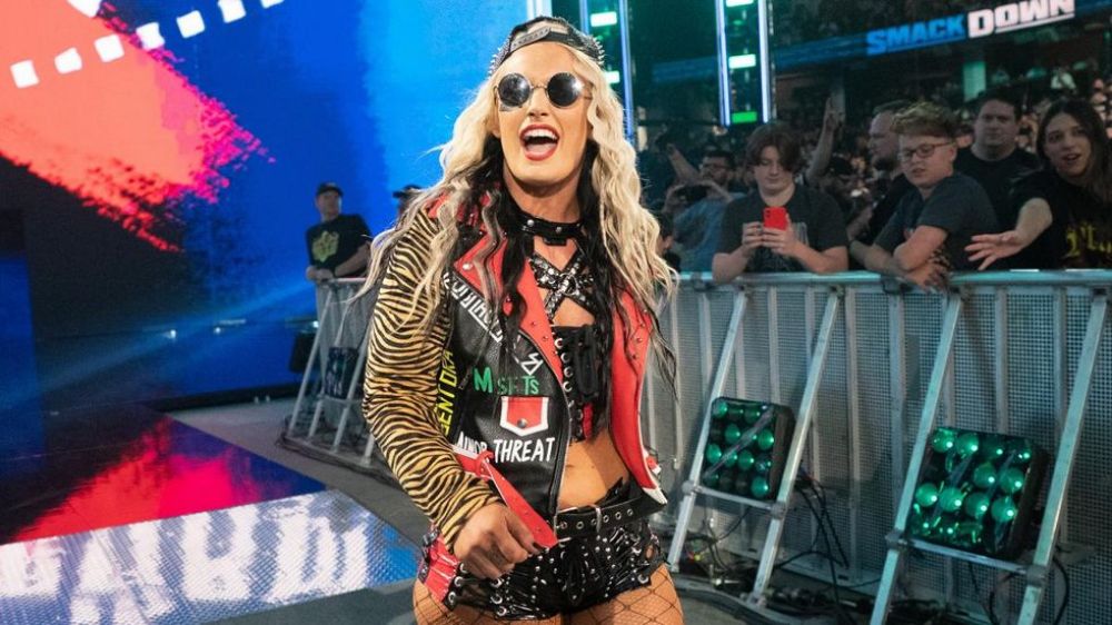 Ember Moon & 9 Other Women's Wrestlers AEW Needs To Sign