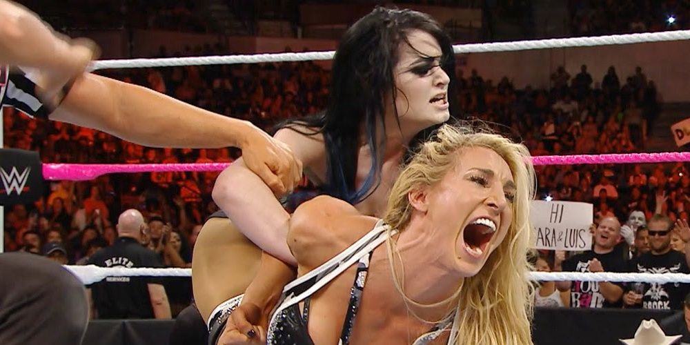 Paige Vs. Charlotte Flair