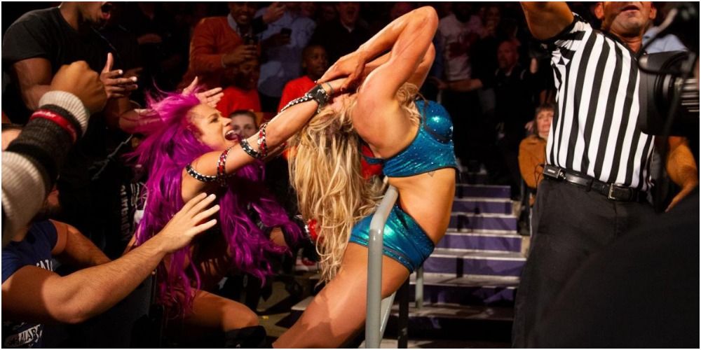 Sasha Banks vs Charlotte RAW