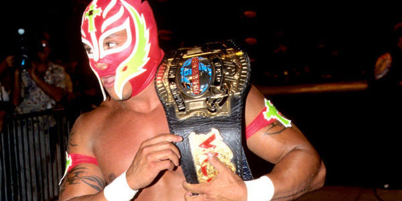 Rey-Mysterio-WCW-Cruiserweight-Division-Cropped-1