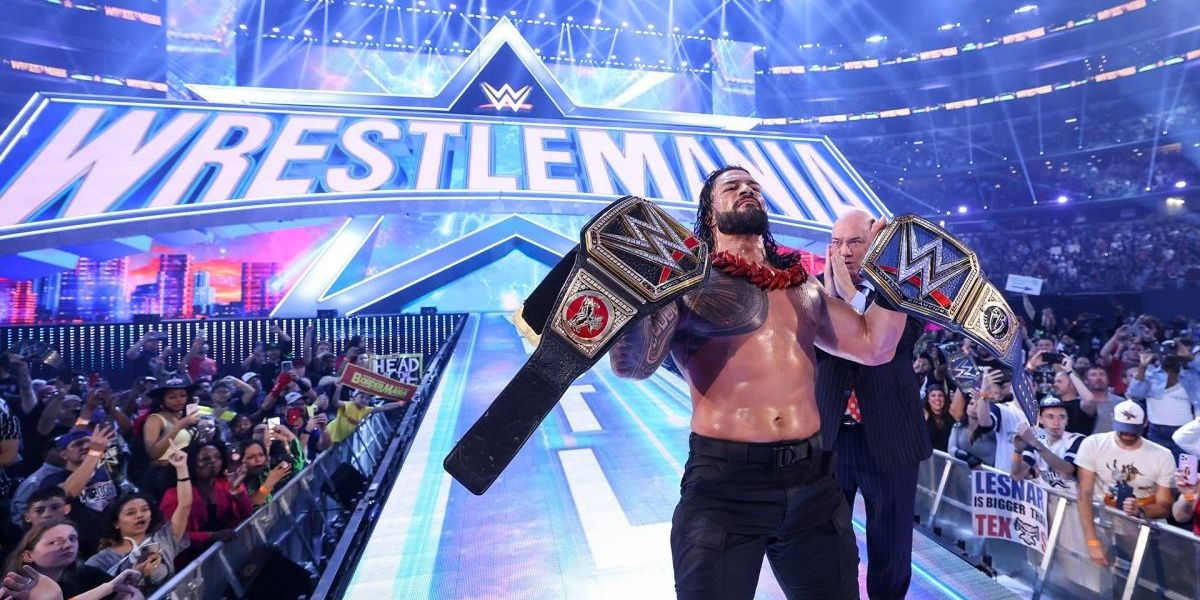 Roman Reigns Universal & WWE Champion