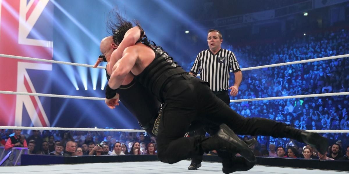 Roman Reigns v King Corbin SmackDown November 8, 2019 Cropped