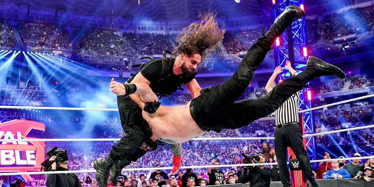 Roman Reigns v Seth Rollins Royal Rumble 2022 Cropped
