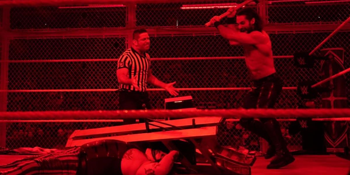 Seth-Rollins-v-Bray-Wyatt-Hell-in-a-Cell-2019