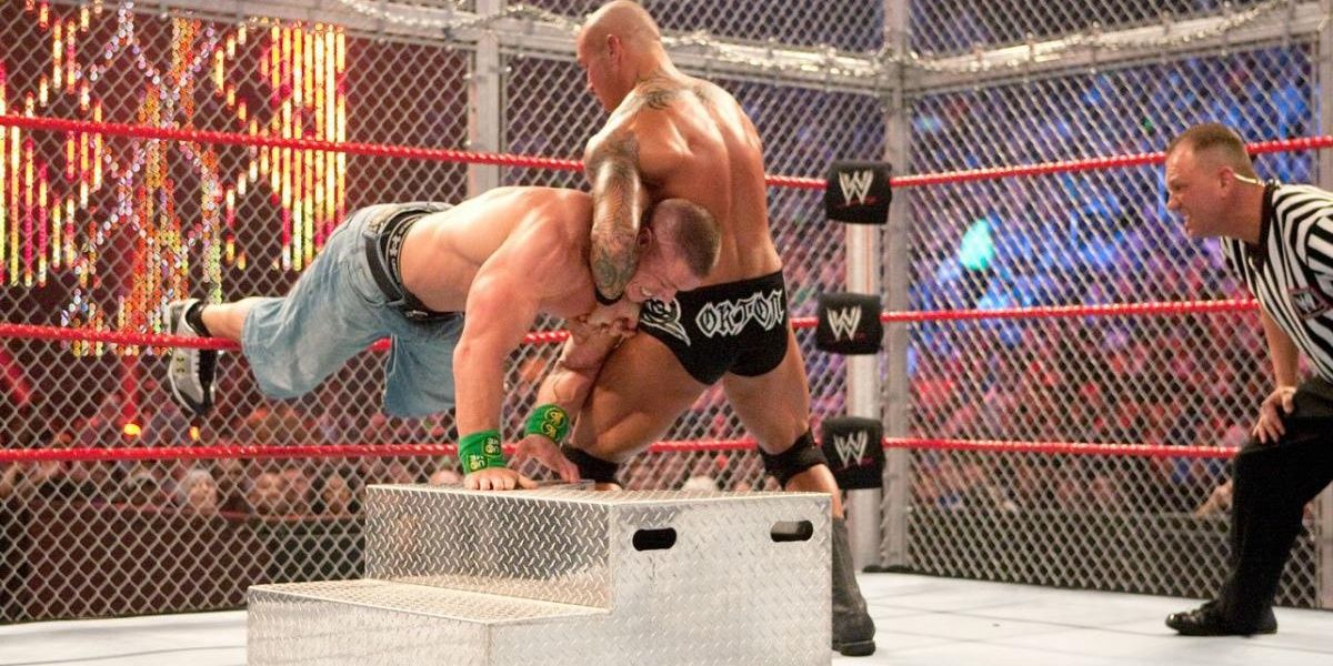 Randy Orton v John Cena Hell in a Cell 2009 Cropped