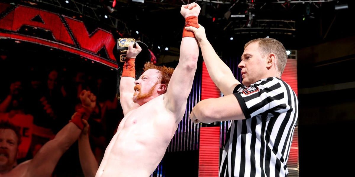Sheamus United States Champion Raw May 5, 2014 Cropped