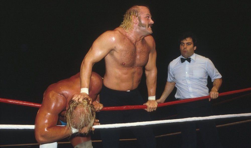 Jesse Ventura vs. Hulk Hogan