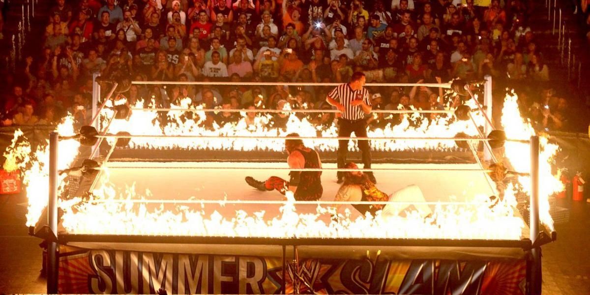 Bray Wyatt v Kane SummerSlam 2013 Cropped