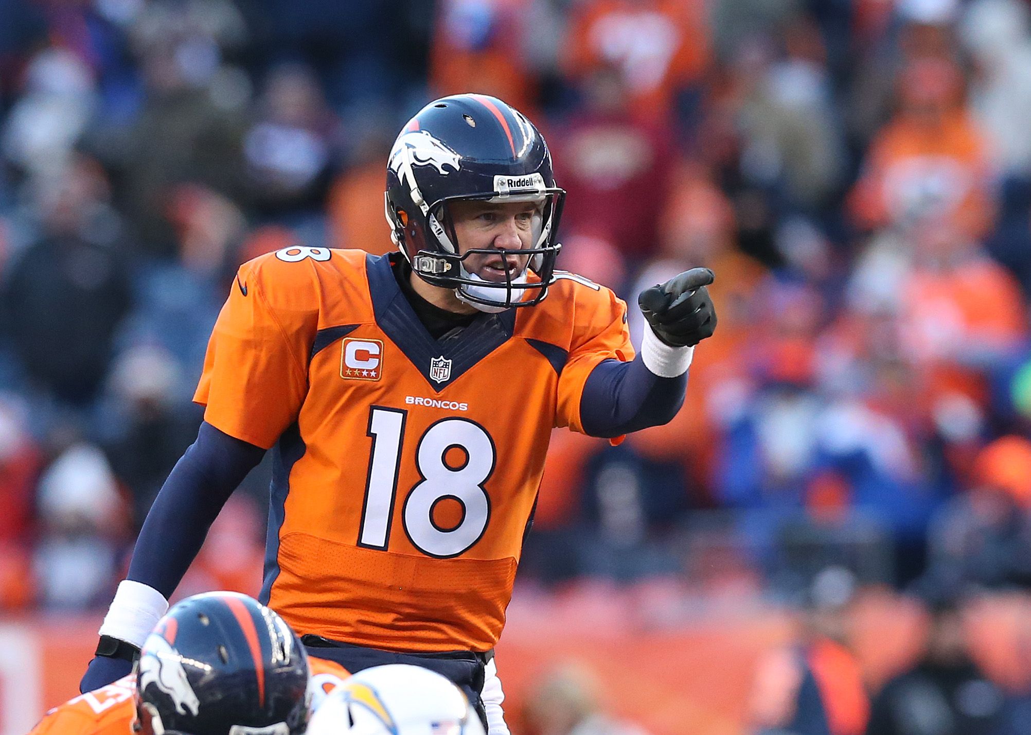 10 NFL Players Who Hated A Teammate In Public