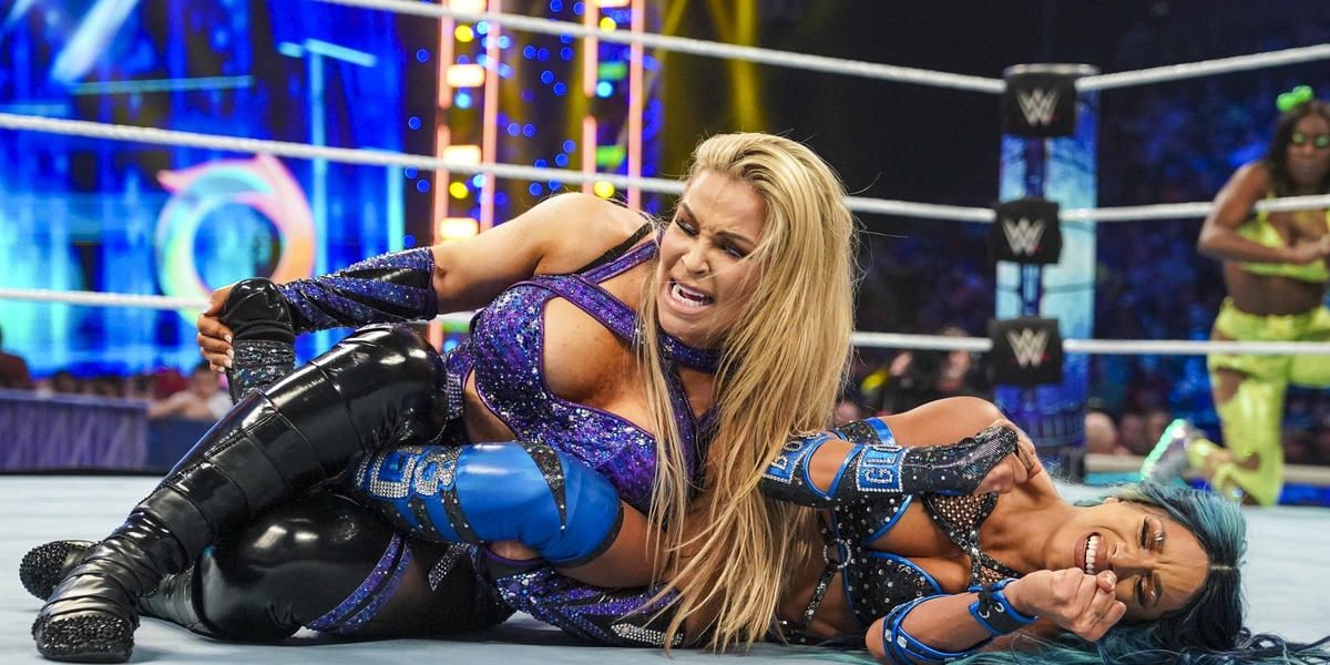 Sasha Banks & Naomi v Shayna Baszler & Natalya SmackDown May 13, 2022 Cropped