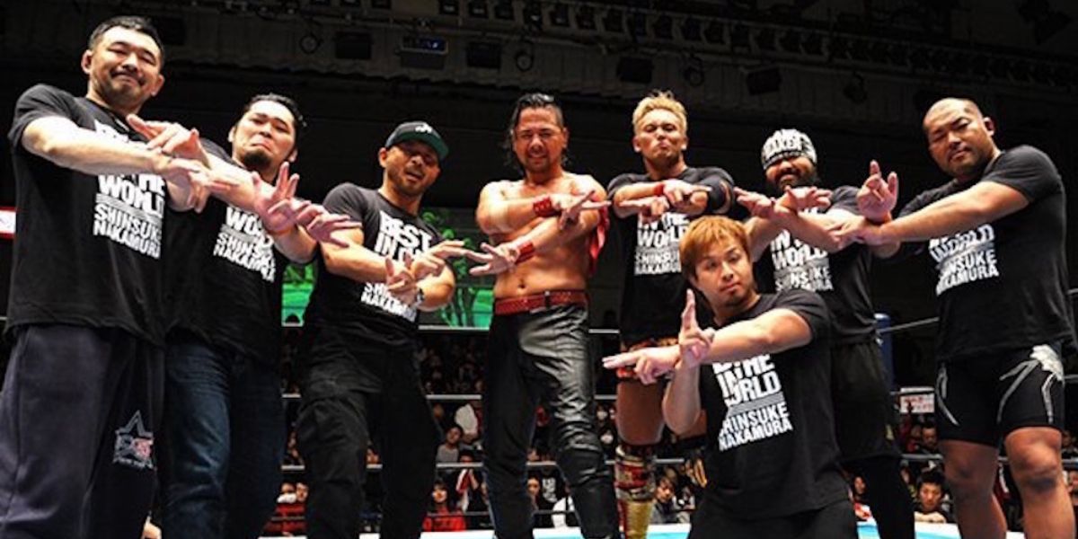 Shinsuke Nakamura with Chaos members