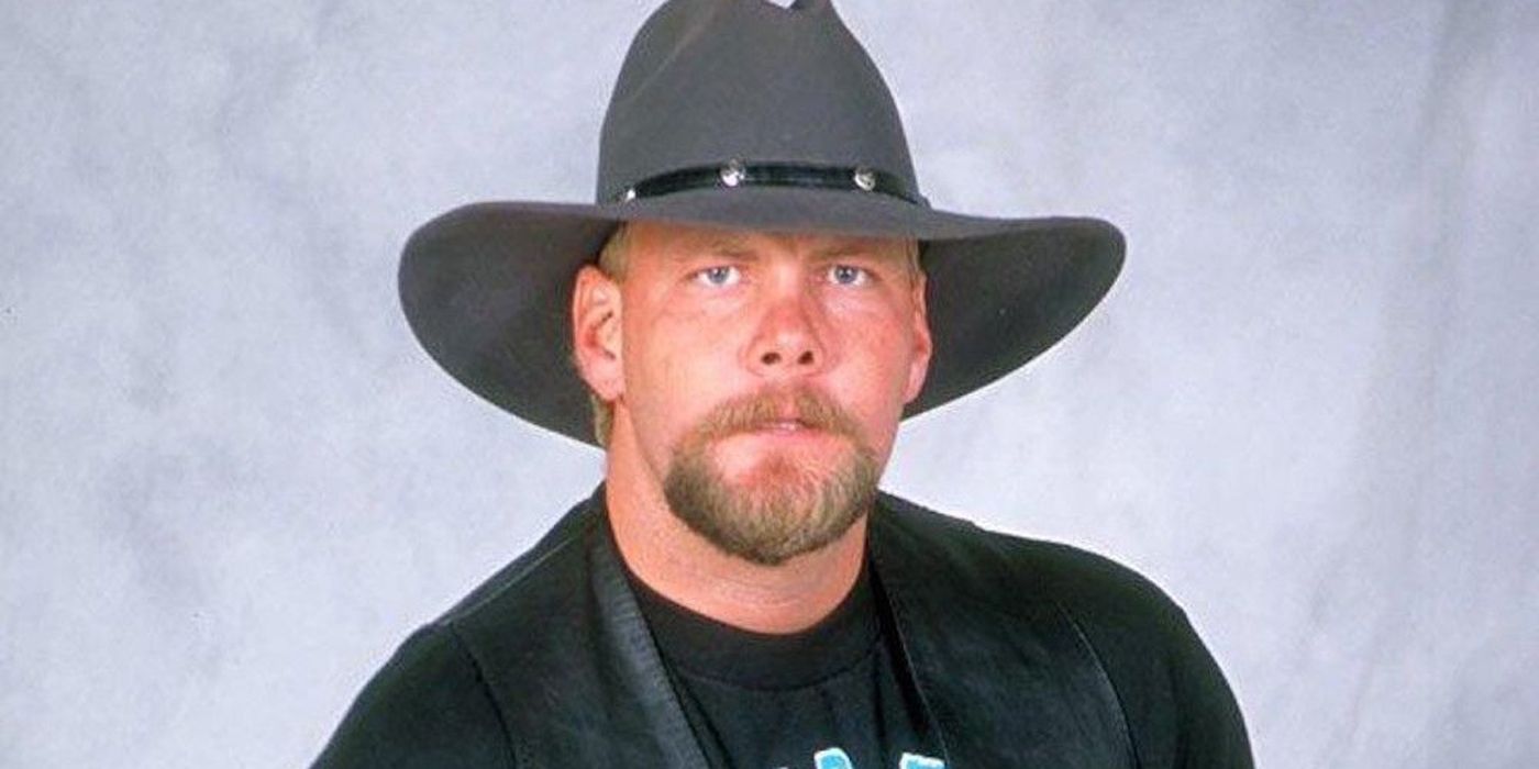 Kendall Windham wearing a cowboy hat in WCW.