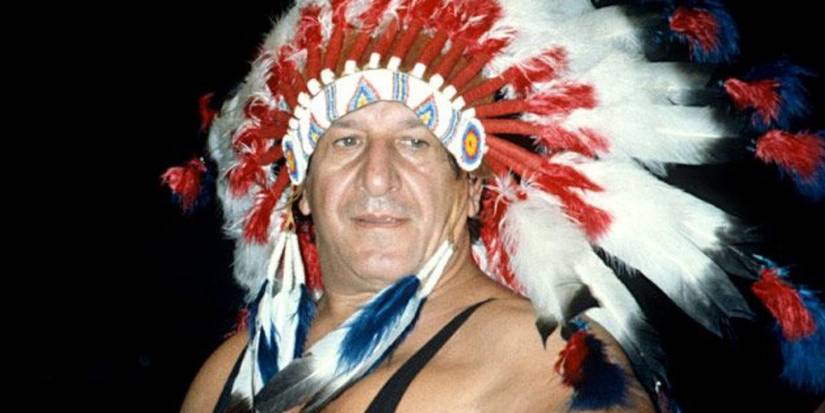 10 Things WWE Fans Should Know About Chief Jay Strongbow
