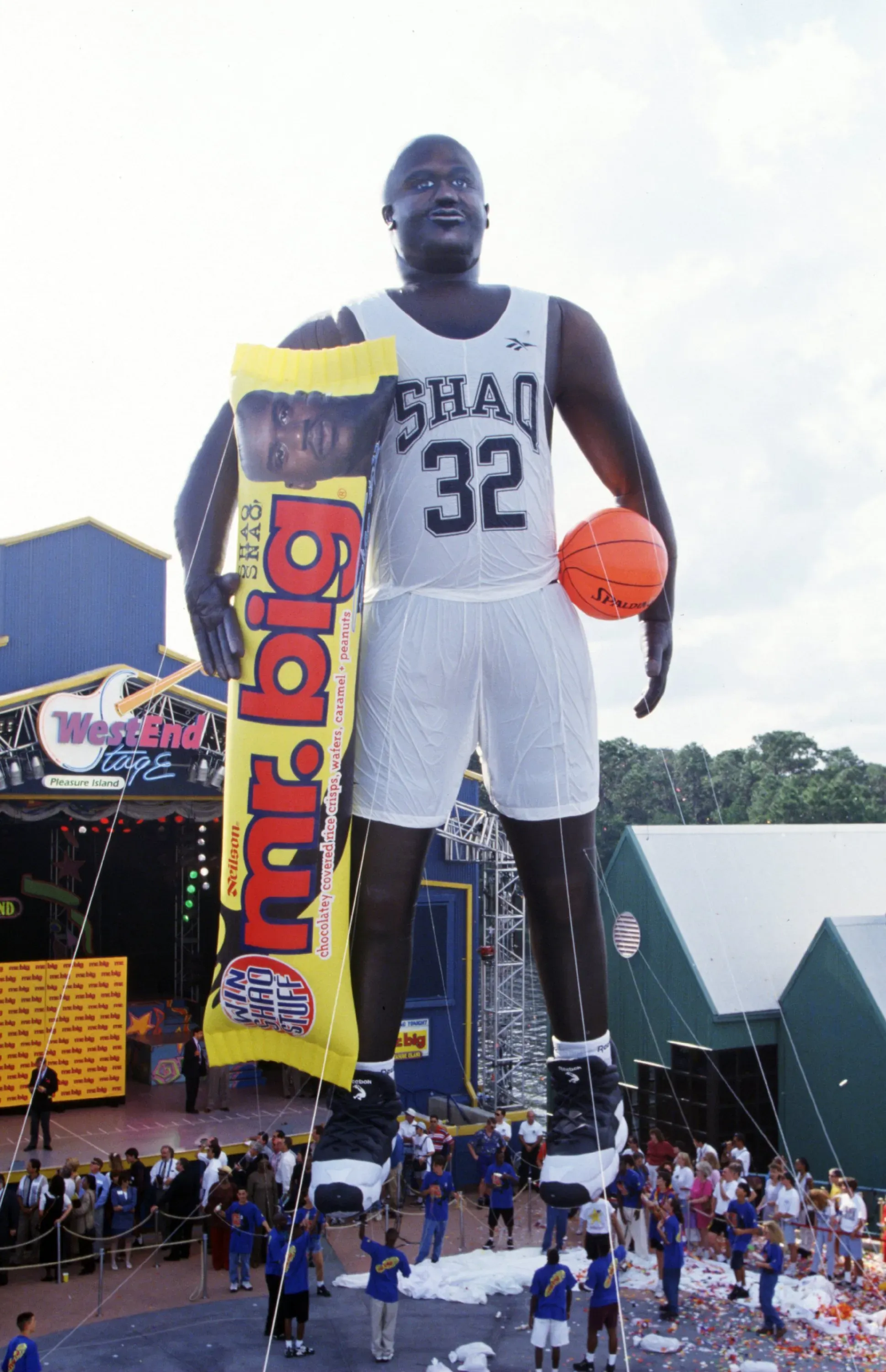 A Shaquille O'Neal Inflatable