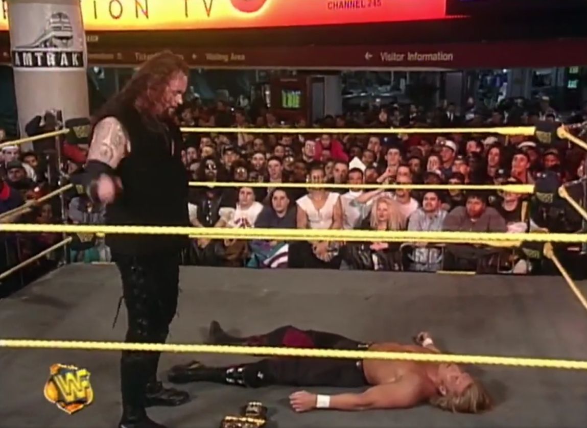10 Wrestling Events That Happened In Weird Locations