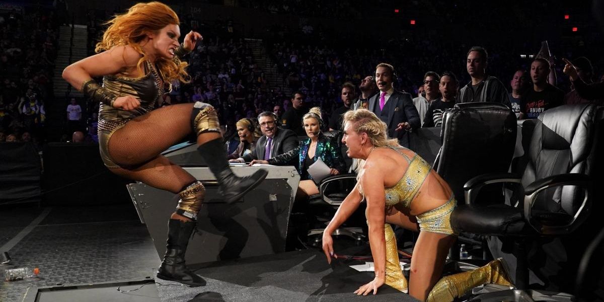 Becky Lynch v Charlotte Flair Evolution 2018 Cropped