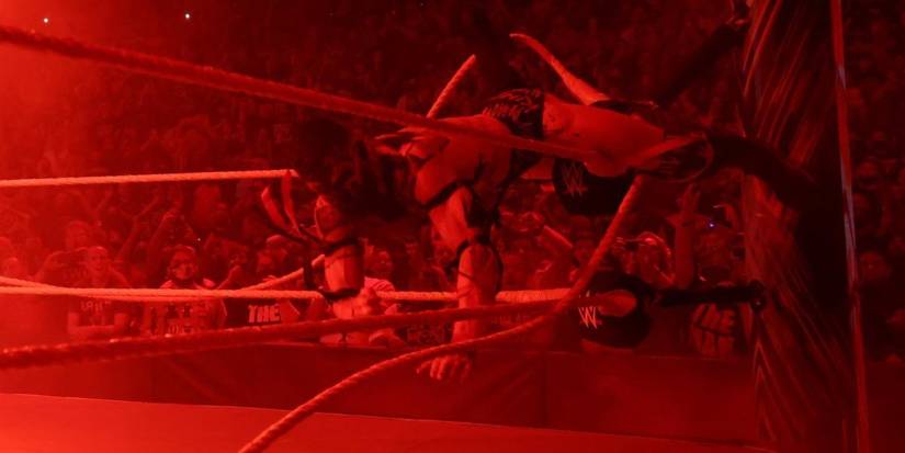 9 Biggest Plot Holes In WWE Storylines