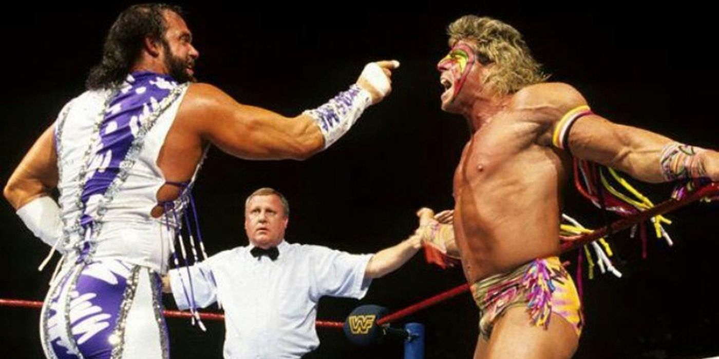 Randy Savage pointing at Ultimate Warrior