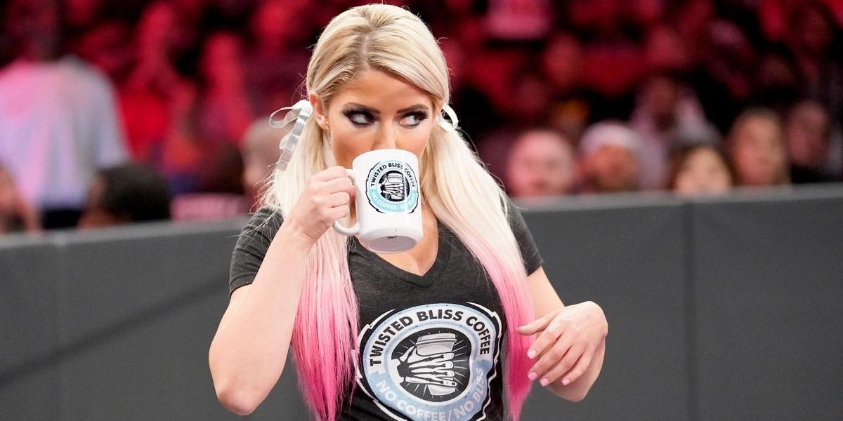 Alexa Bliss drinking a coffee Cropped