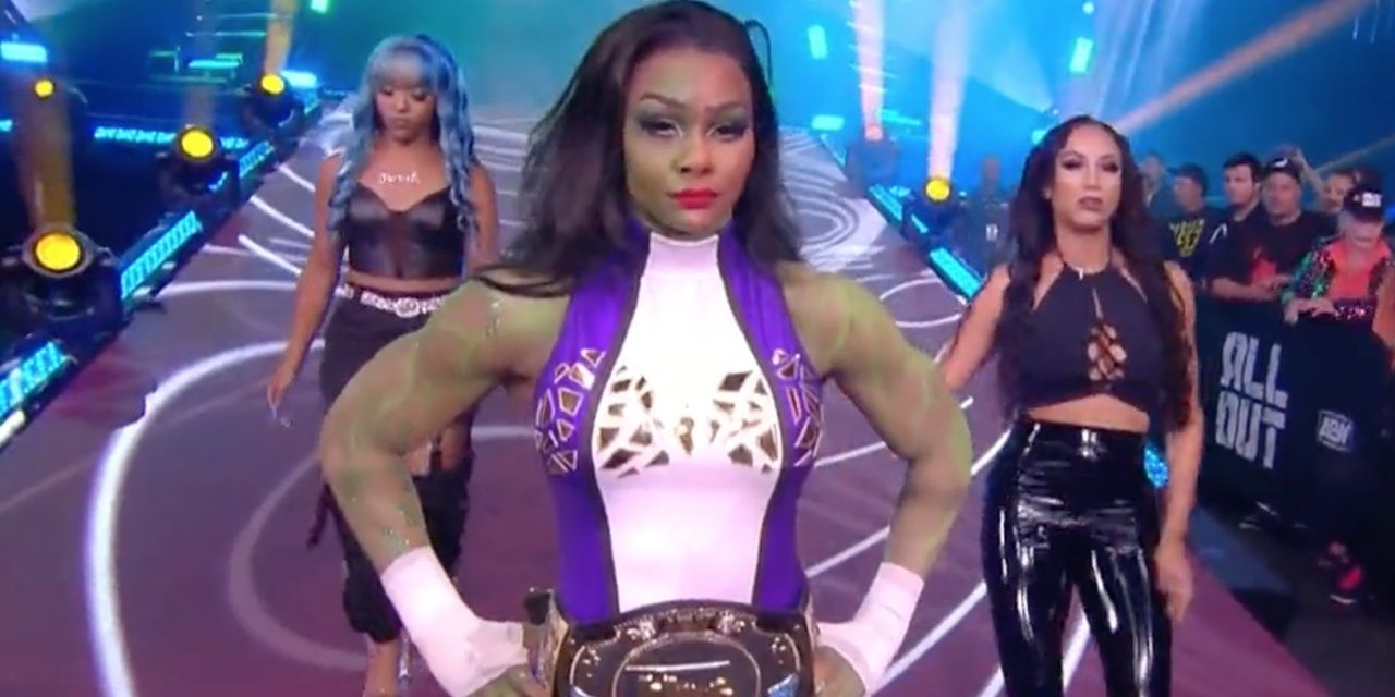 Jade Cargill making her She-Hulk-inspired entrance at All Out 