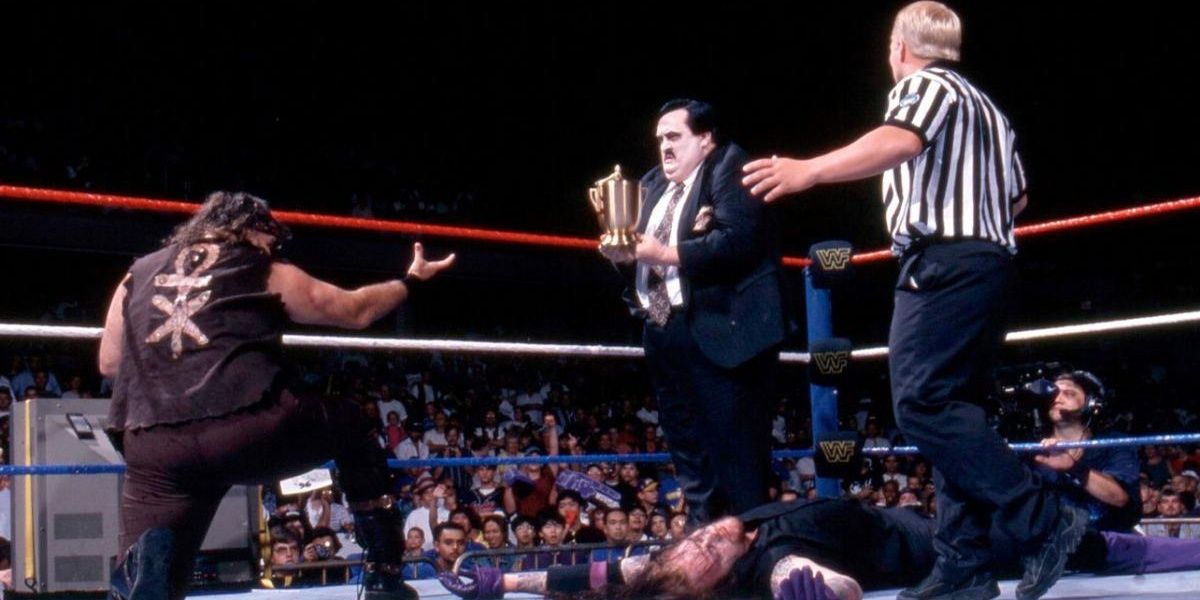 Mankind v Undertaker SummerSlam 1996 Cropped