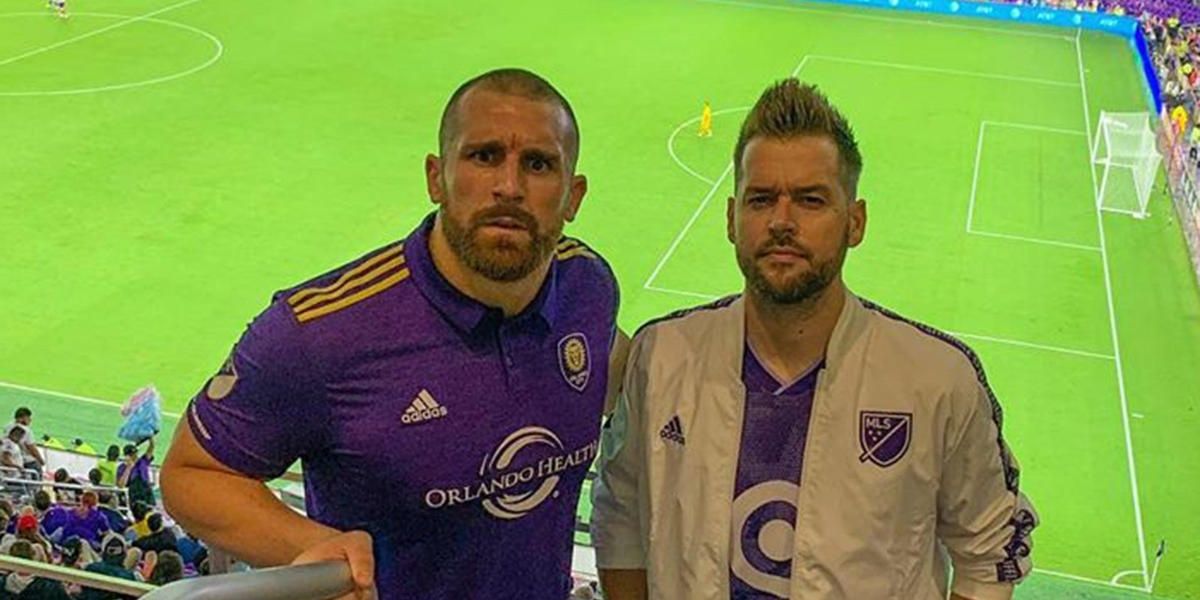 10 Things WWE Fans Should Know About Raw Announcer Mike Rome