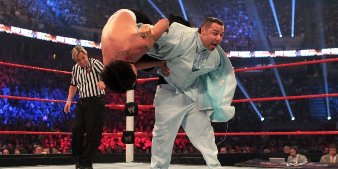 Santino Marella vs Ricardo Rodriguez WWE Tuxedo Match