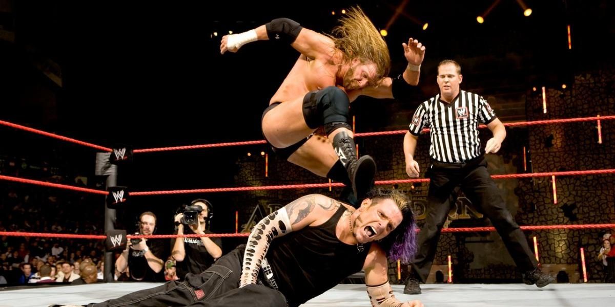 Triple H v Jeff Hardy Armageddon 2007 Cropped