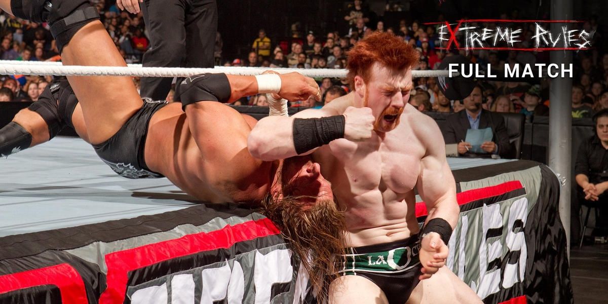 Triple H v Sheamus Extreme Rules 2010 Cropped