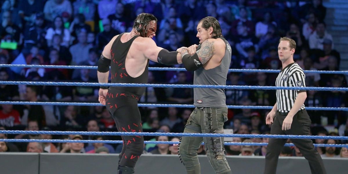 Kane v Baron Corbin SmackDown November 22, 2016 Cropped