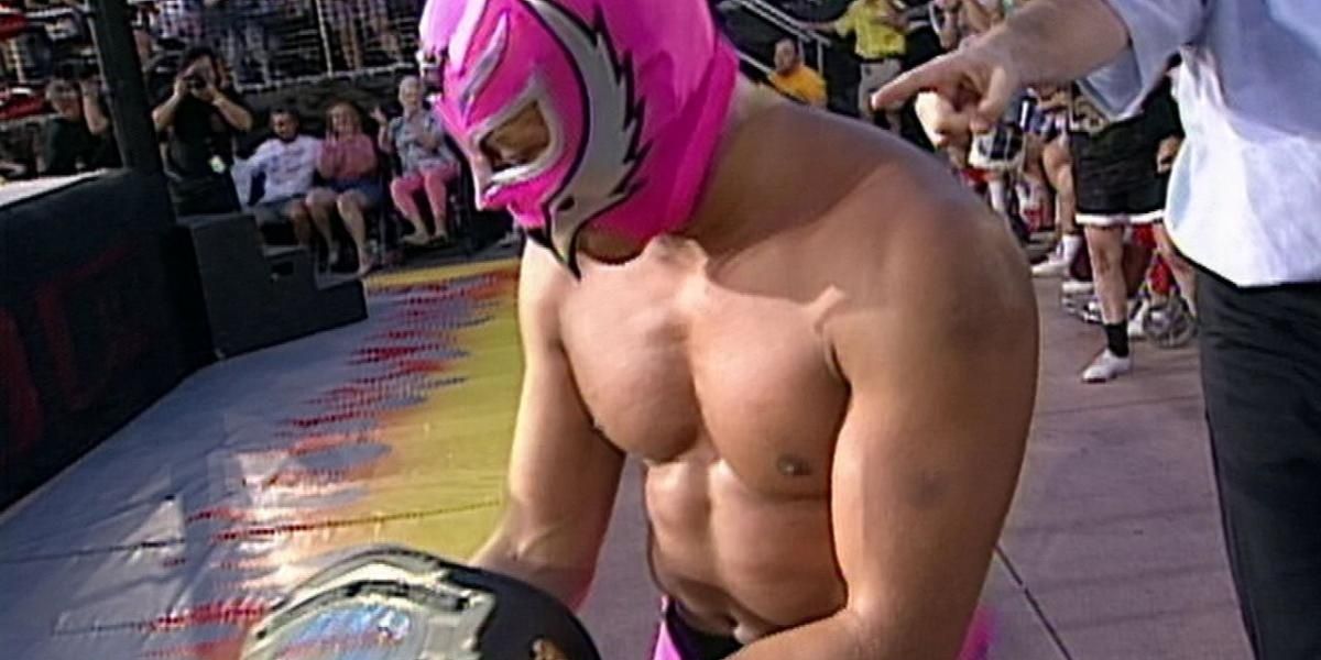 Rey Mysterio Cruiserweight Champion Cropped