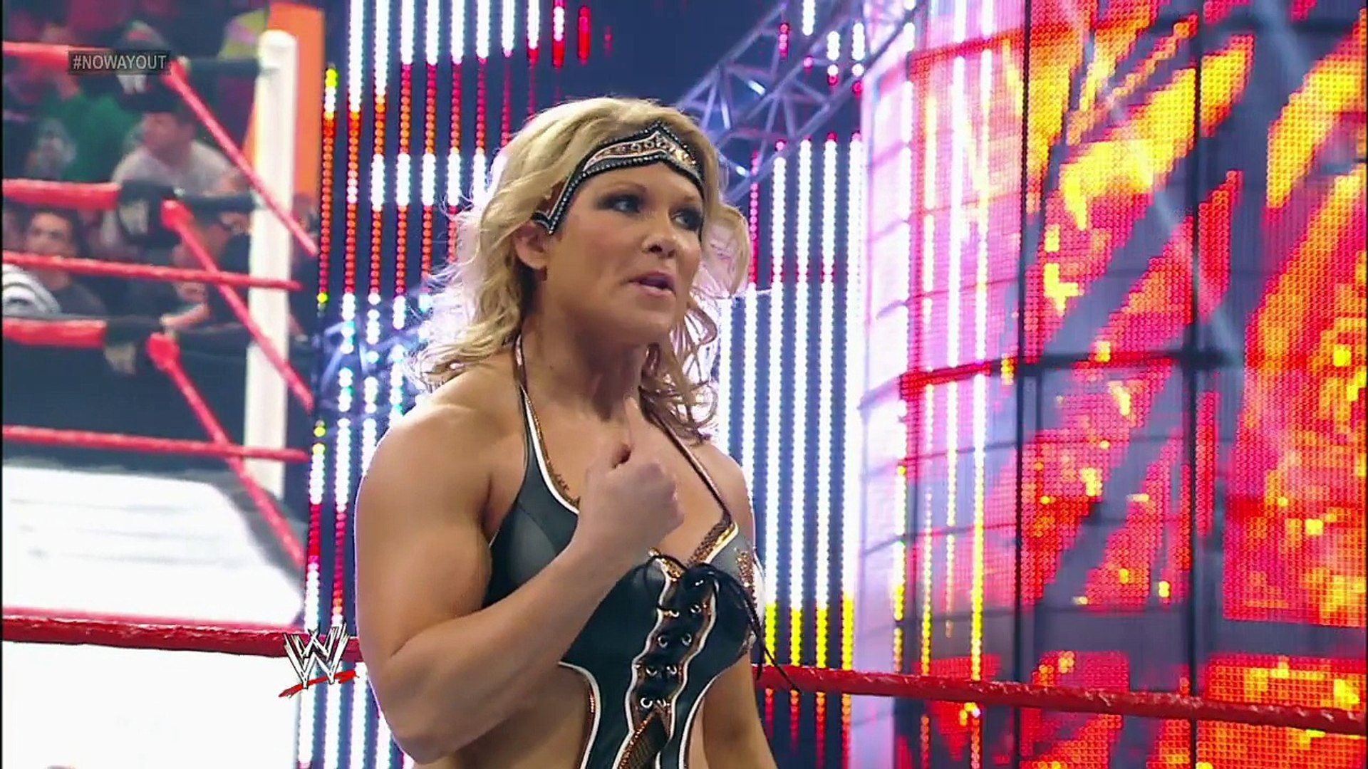 10 Things Fans Should Know About Beth Phoenix's Life Outside WWE