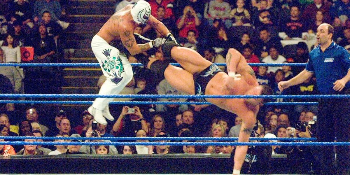 Randy Orton v Rey Mysterio No Way Out 2006 Cropped