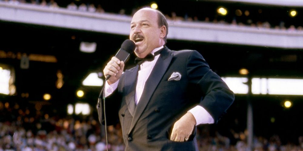 gene-okerlund-announcing