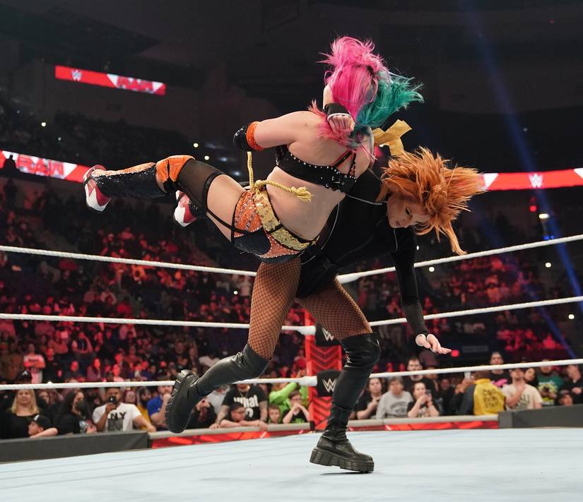 10 Most Devastating Moves Of Becky Lynch's WWE Career