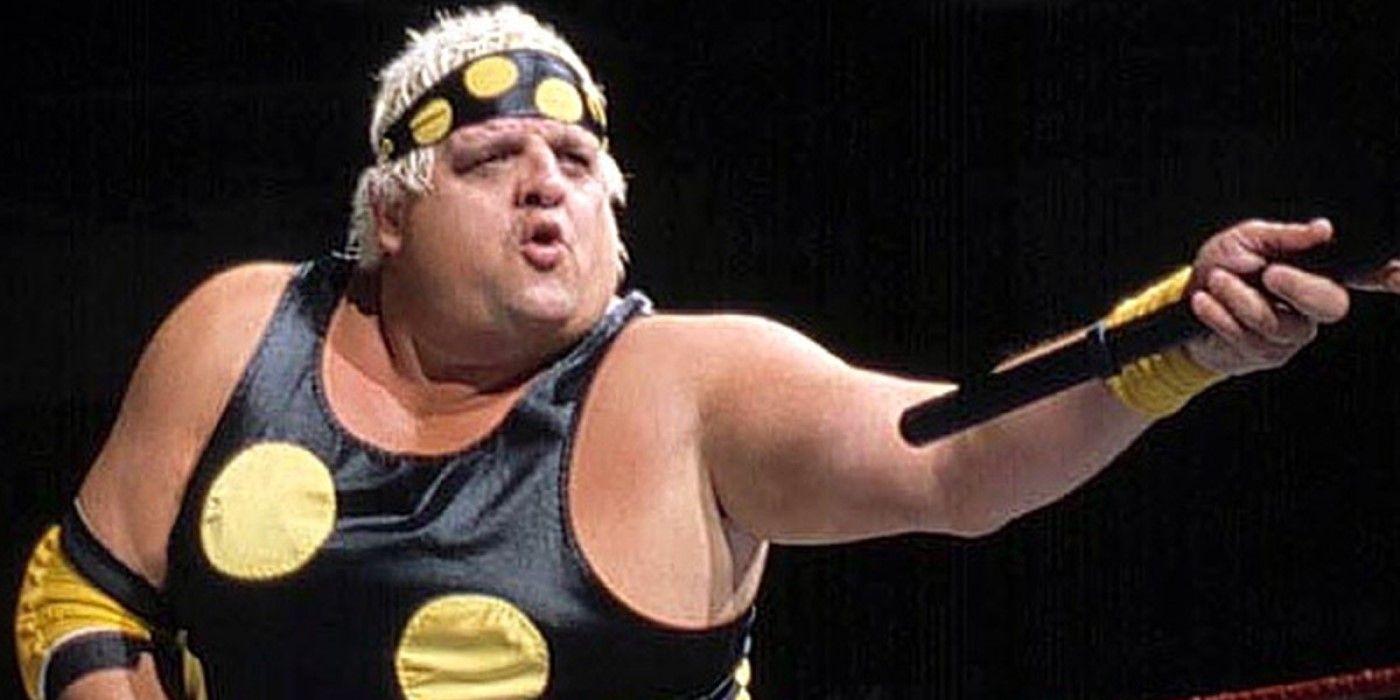 Dusty Rhodes wearing polka dots in WWE