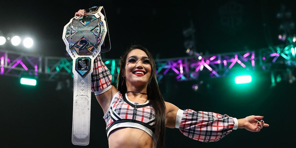 10 Female Wrestlers Who Have No Tattoos On Their Bodies