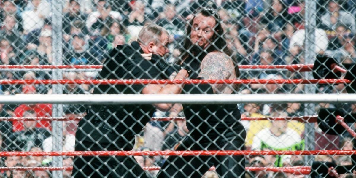 Undertaker vs. Big Boss Man WrestleMania 15 cropped-1