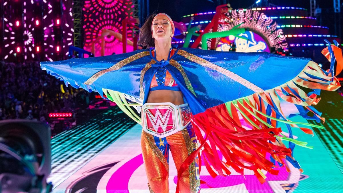 10 Best Looks Of Bayley's WWE Career, Ranked