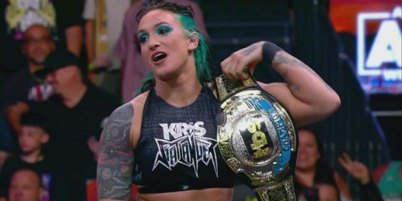 kris statlander with the tbs title