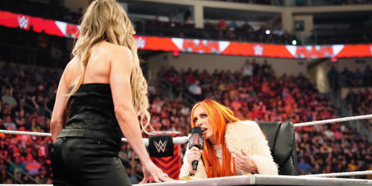 5 Ways Becky Lynch & Trish Stratus Are Similar (& 5 Ways They're Different)