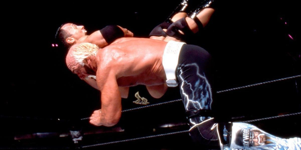 Hulk Hogan v The Rock Wrestlemania 18 crop