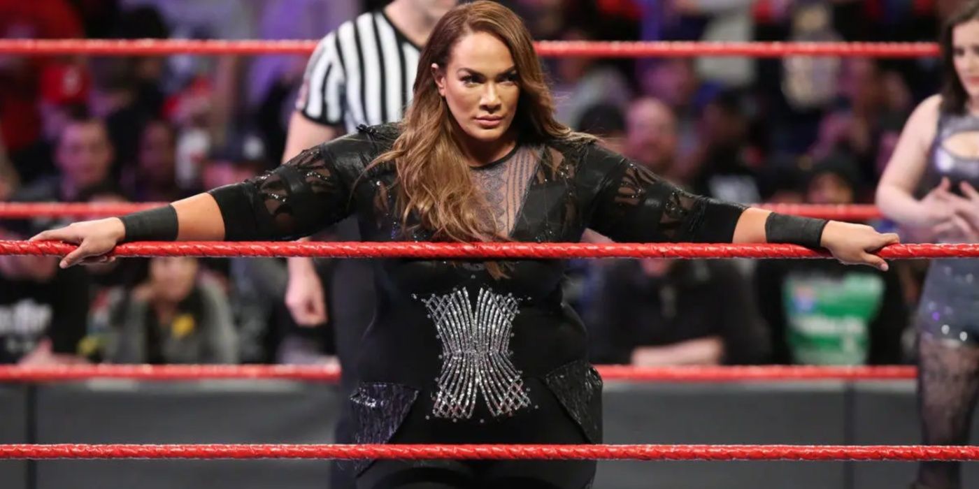 nia jax leaning on the ring ropes