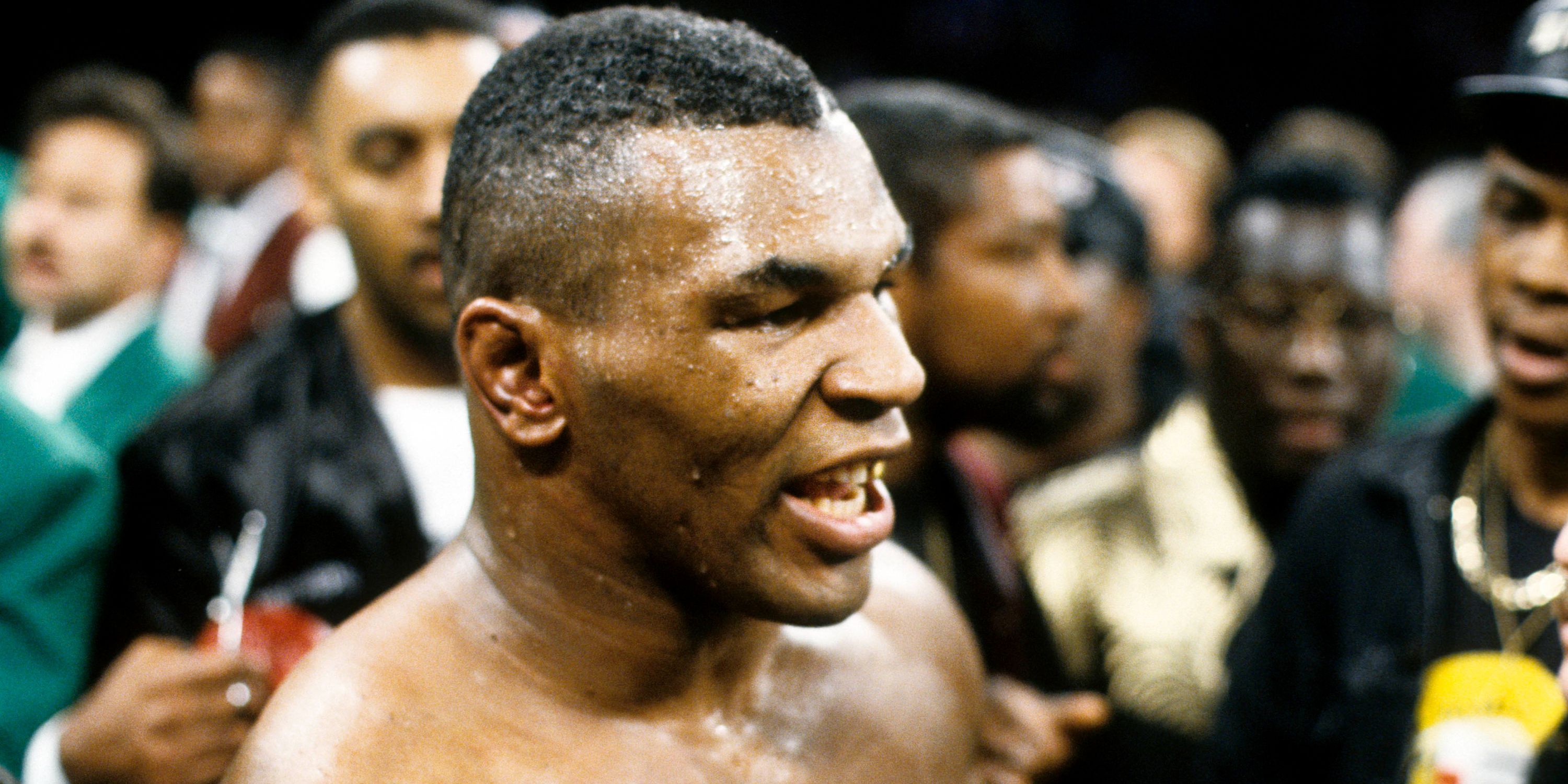 mike-tyson-talking-smiling