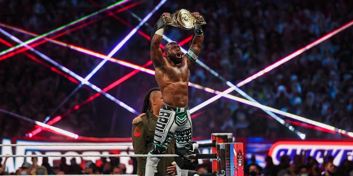 Apollo Crews Intercontinental Champion Cropped